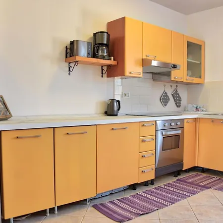 Vabriga Family With Pool Apartament *