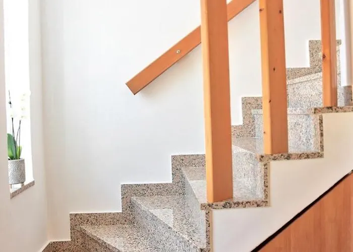 Apartament Vabriga Family With Pool