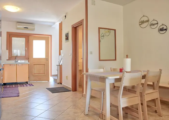 Vabriga Family With Pool Apartament Tar-Vabriga